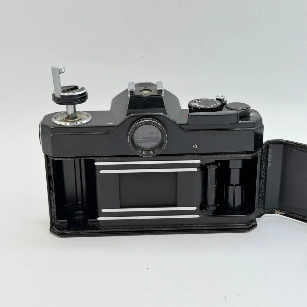 Fujica ST701 35mm SLR Film Camera Body Black M42 Screw Mount Vintage Vintage